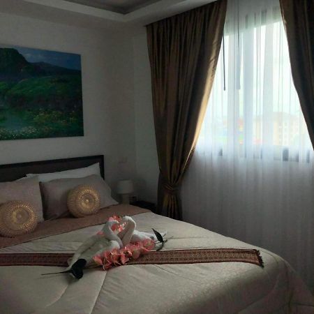 Arcadia Continental Pattaya Aparthotel Buitenkant foto